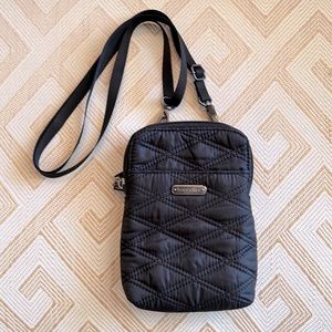 Baggallini Bryant Crossbody Purse/Wristlet